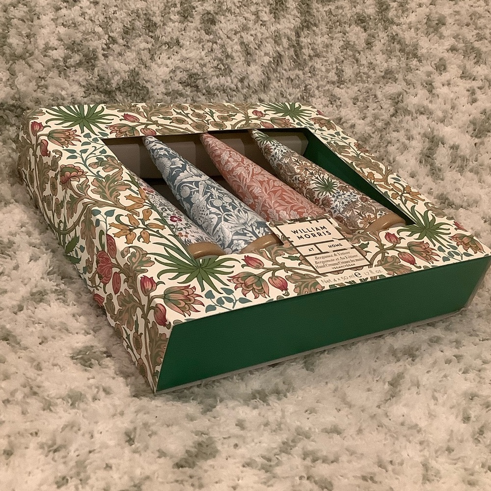 William Morris At Home Scented Bergamot Vetiver Luxury  Hand Creams Set 4 NWT - Picture 6 of 16